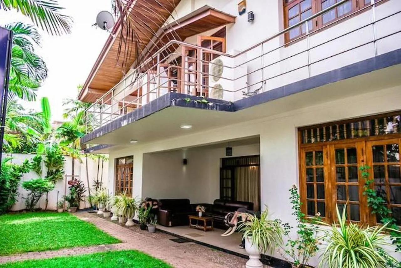 Ocean Beauty Hotel Negombo