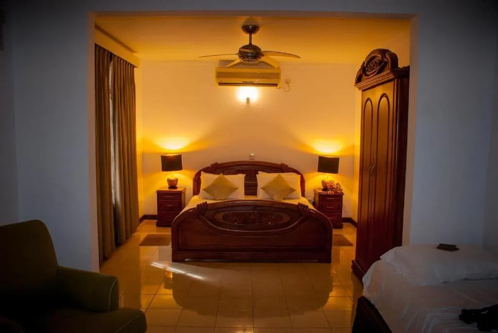 Guest house Ocean Beauty Hotel Negombo