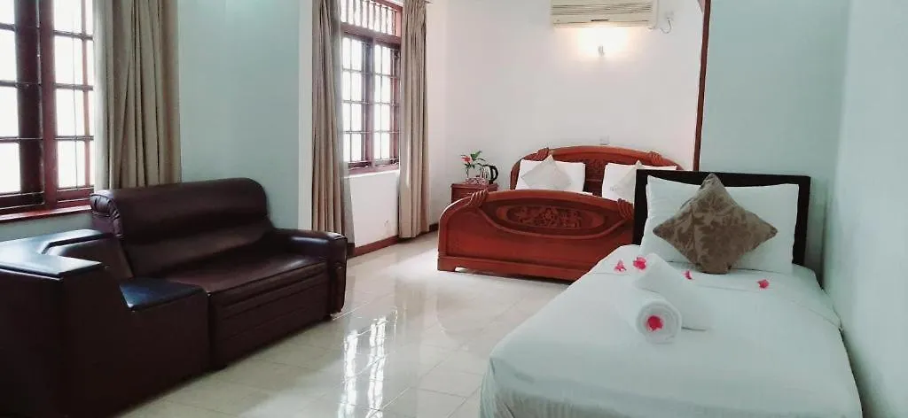 Ocean Beauty Hotel Negombo